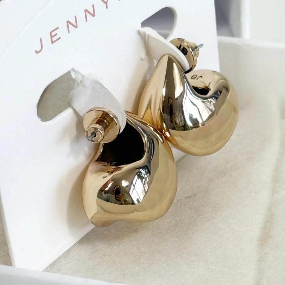 Jenny Bird Nouveaux Puff Earrings - Gold - Picture 6 of 9
